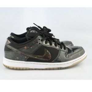 nike sb dunk intergalactic